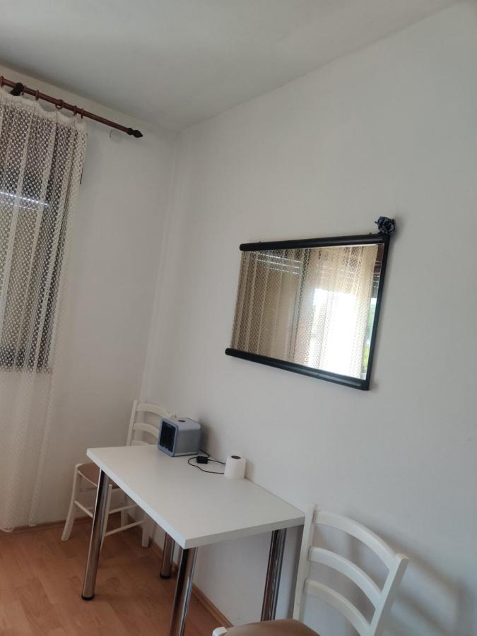 Apartmani Tina Nin Exterior foto
